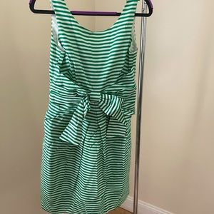 Bow front pockets green striped tea length dress